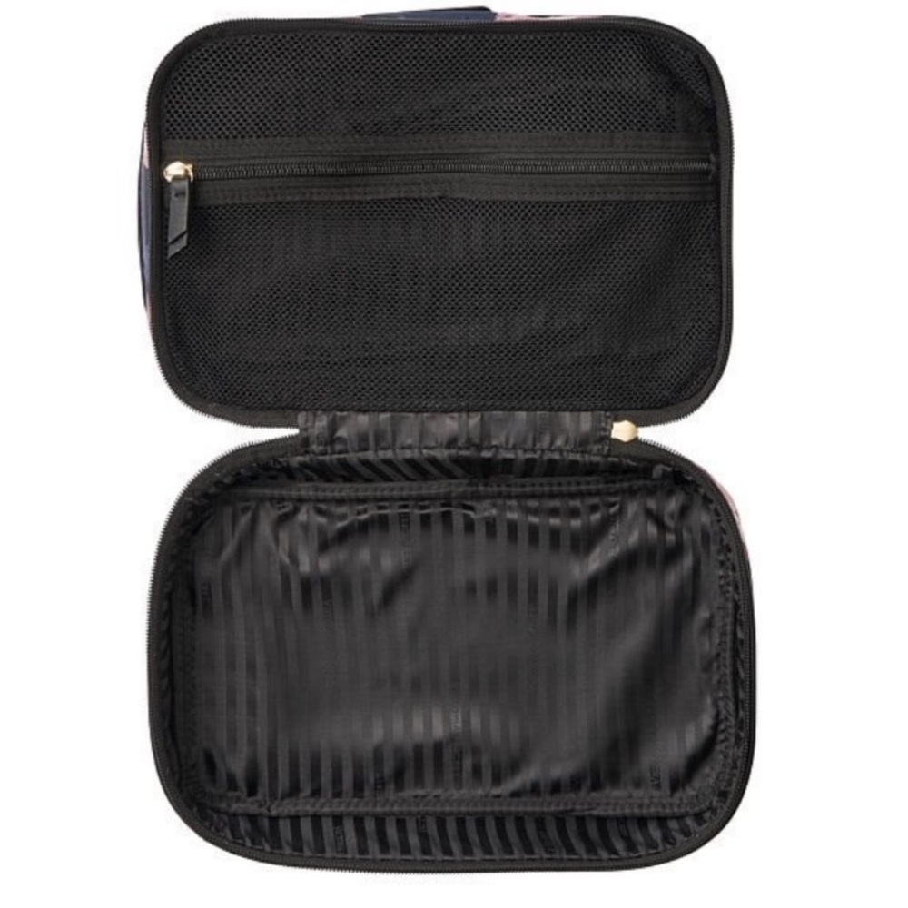 Victoria’s Secret The Getaway Weekender Overnight LIMITED EDITION Travel Bag Set - Picture 13 of 14
